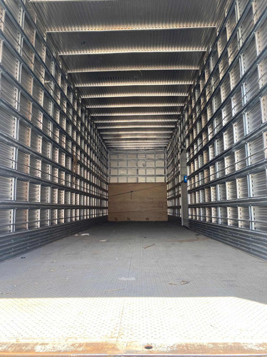 Volvo Vm 330 8x2 - 2020 Bitruck No Chasi