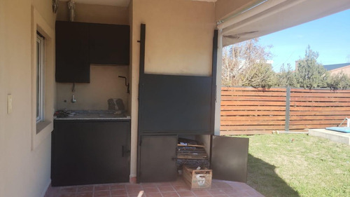 Venta-casa Apto Credito- Barrio Laguna Azul