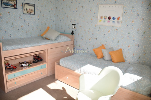 Casa En Country, 4 Dormitorios *- Ref: 3163