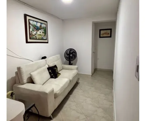 Casa + Apartaestudio Con Licencia Para Aibnb Ubicación Excepcional Avenida Nutibara!!