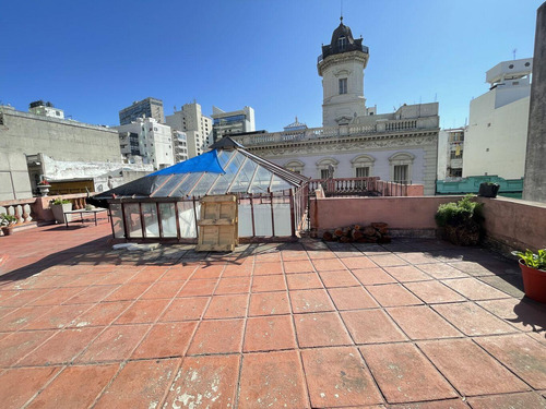 Casona En Venta - Ciudad Vieja