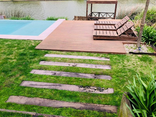 Casa En Venta. Barrio El Golf Nordelta