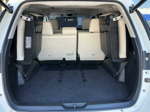Imagem 8 de 14 de Toyota Hilux Sw4 2.8 Srx Diamond 4x4 7 Lugares 16v Turbo