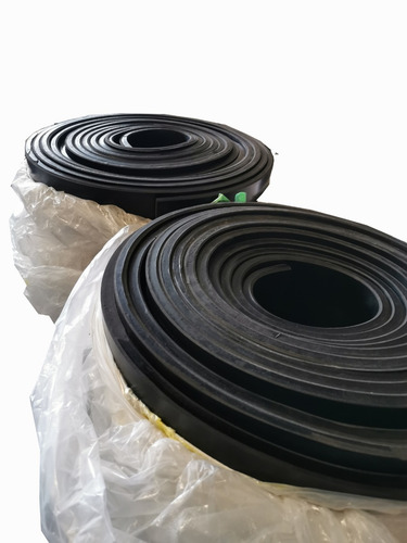 Rollo Neopreno Comercial 5m Largo X 1.2m Ancho X 1/8 Espesor Negro
