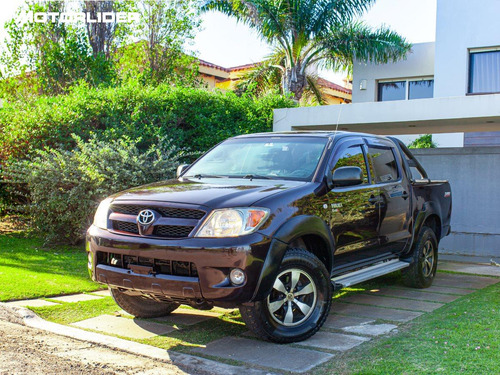 Imagen 23 de 25 de Toyota Hilux Dx Td 2.5 4x2 Extra Full | Permuta / Financia