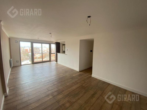 Departamento De 2 Ambientes En Venta, A Estrenar, Zona Plaza Mitre. Tour 360