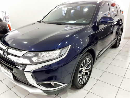 Outlander 2.0 Confort 4p Automático