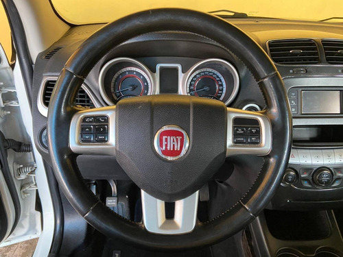 Fiat Freemont 2.4 Precision 16v Gasolina 4p Automático