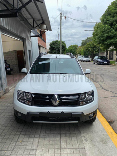 Renault Duster 2.0 Ph2 4x2 Privilege 143cv /// 2019 - 0km