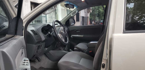 Toyota Hilux 3.0 Cd Srv Cuero I 171cv 4x2 2013