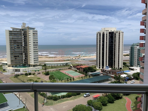 Imagen 1 de 24 de Venta Parada 3 Brava Sobre Av. Chiverta - Punta Del Este Brava