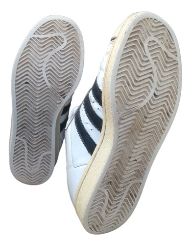 Zapatillas Adidas Superstar (Usado)