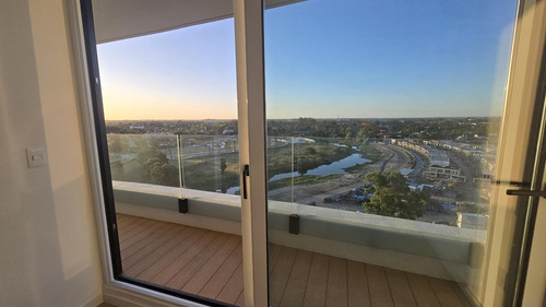 Apartamento De 1 Dormitorio Y Garaje En Alquiler En Carrasco Este