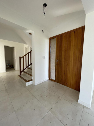 Imagen 11 de 30 de Casa En Venta El Canton Bº Islas A Laguna