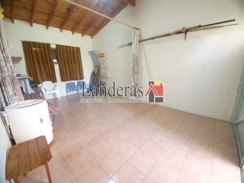 Imagen 2 de 20 de Casa 3 Amb. - Sobre Lote Propio De 10 X 30