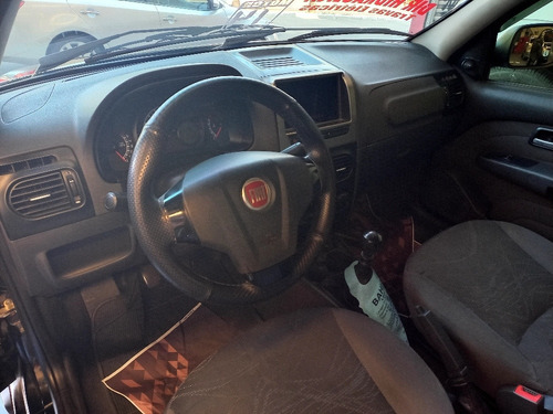 Imagem 8 de 14 de Fiat Strada 2015 1.4 Working Ce Flex 2p