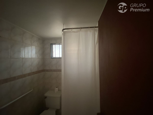 Casa En Venta De 4 Dorm. En La Serena