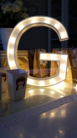 Imagen 3 de 6 de Letra 25 Cm Con Luz Led Polyfan Tu Nombre Importa