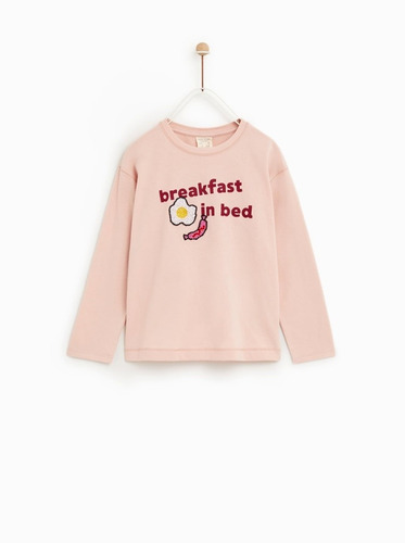 Remera Zara Desayuno Con Apliques