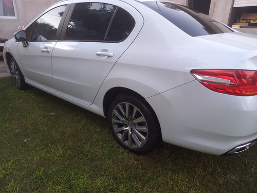 Peugeot 408 1.6 Allure Pack 115cv