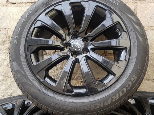 Land Rover Velar 2019