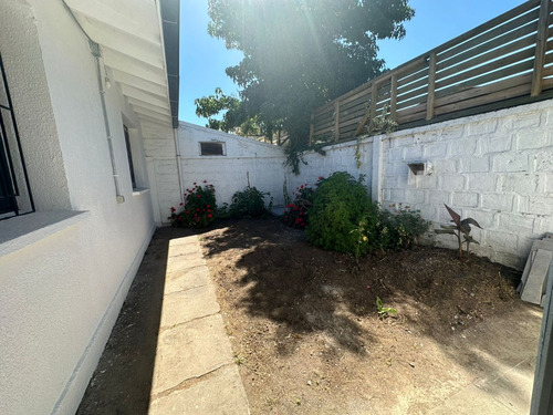 Arriendo Casa Recién Remodelada, A Cuadras Nuevo Hospital