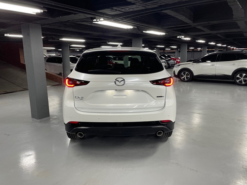 Imagen 4 de 22 de Mazda Cx5 Carbon Edition 4x4