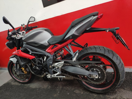 Triumph Street Triple 675 R Abs 2014 Cinza