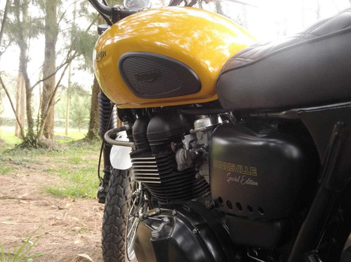 Triumph Bonneville T100