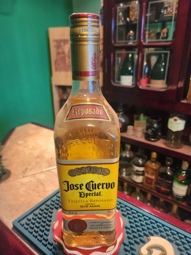 Tequila Jose Cuervo Garrafa Antiga