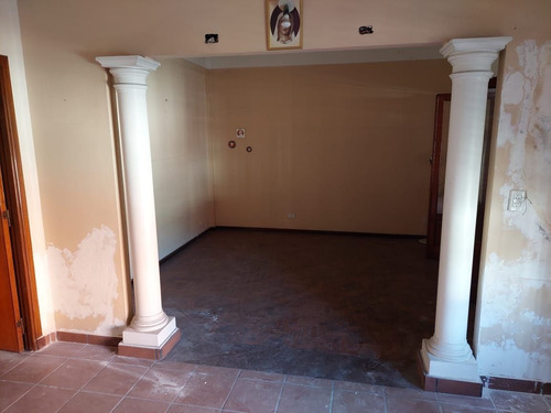Imagen 13 de 17 de Casa En Venta En Valentín Alsina