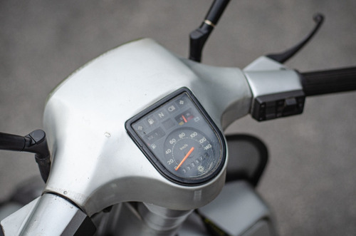 Imagem 5 de 11 de Vespa Piaggio Px 200e