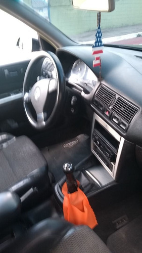 Volkswagen Golf 2010 1.6 Vht Sportline Total Flex 5p