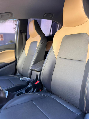 Chevrolet Onix Plus 10tat Pr2