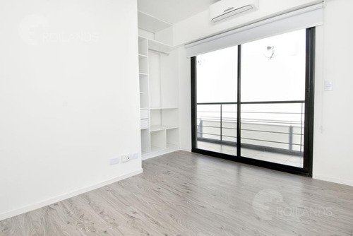 Venta Departamento Duplex 3 Ambientes Con Balcón Y Parrilla Saavedra