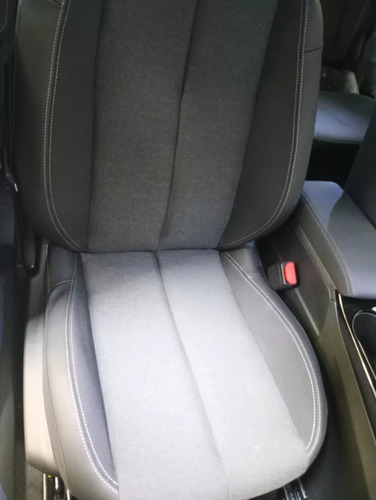 Peugeot 2008 1.0T Allure