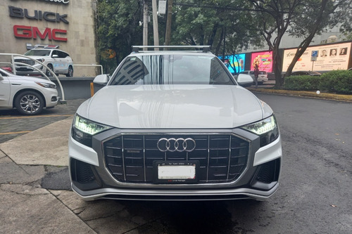 Imagen 8 de 13 de Audi Q8 S Line 2020