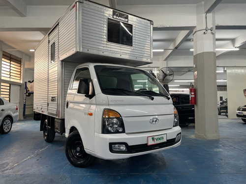Hyundai HR 2.5 LONGO SEM CAÇAMBA 4X2 16V 130CV TURBO INTERCOOLER DIESEL 2P MANUAL