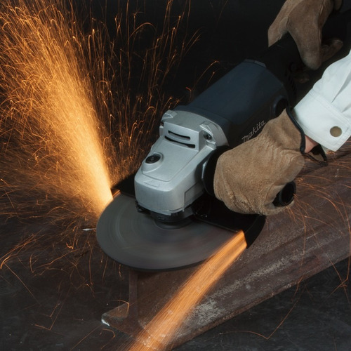 Esmeriladora 9 Makita