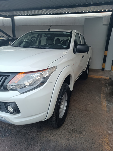 Mitsubishi L200 2.4 Triton Gl Cab. Dupla 4x4 4p