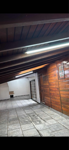 Casa 3 Quartos, 2 Banheiros