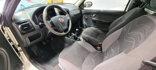 Imagem 7 de 9 de Fiat Strada Working 1.4 Flex 2018 Branca Nova Com Baú