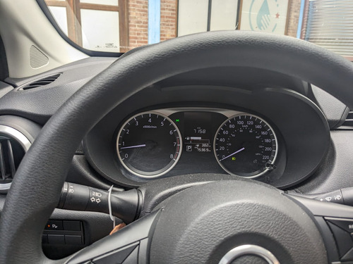 Nissan Versa 1.6 Sense At