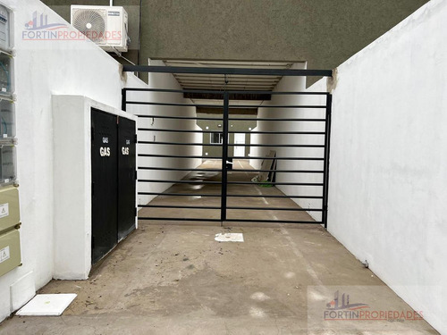 Imagen 2 de 24 de Dúplex En Venta 2 Dormitorios, Cochera. La Plata- Villa Elvira- Zona Sur