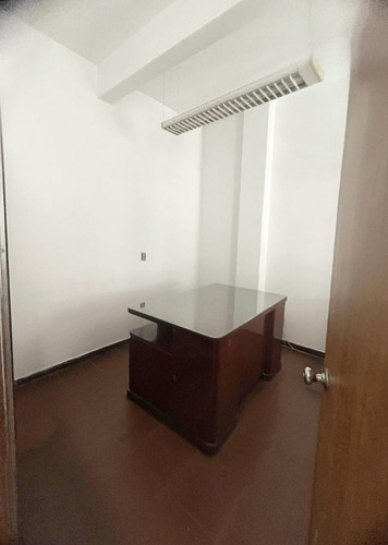 Alquiler Local Comercial D. Fernández Crespo