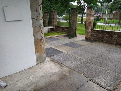 Apartamento Planta Baja, Apto Para Préstamo Bancario