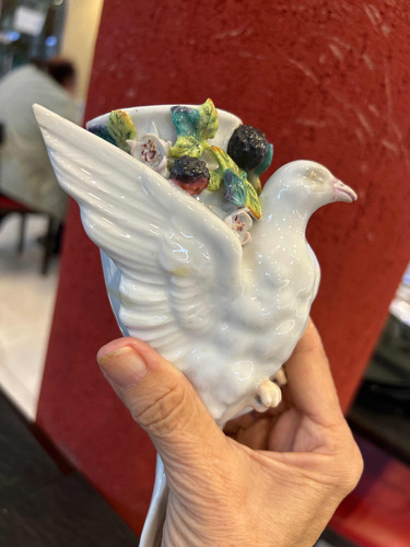 Precioso Par De Aquamaniles En Porcelana Europea Con Sello (Usado)