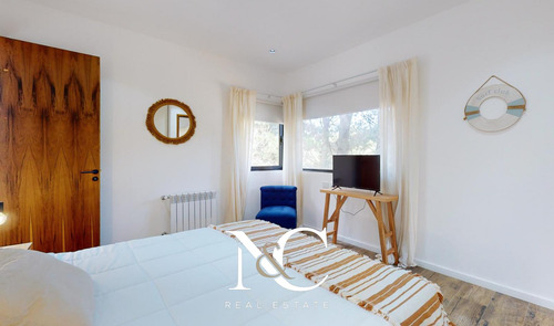 Casa En Venta En Costa Esmeralda, Barrio Residencial I