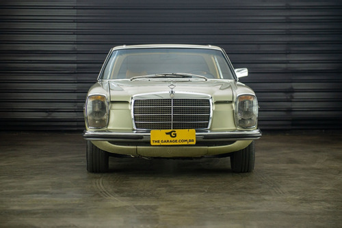 Imagem 3 de 11 de 1974 Mercedes-benz 280c /8 W114 Manual