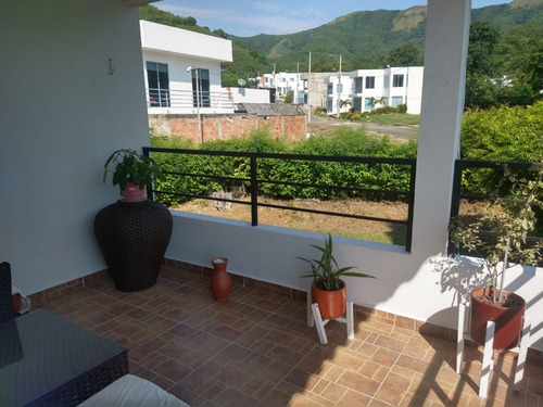 Imagen 14 de 16 de Excelente Casa De 196m2 En Condominio